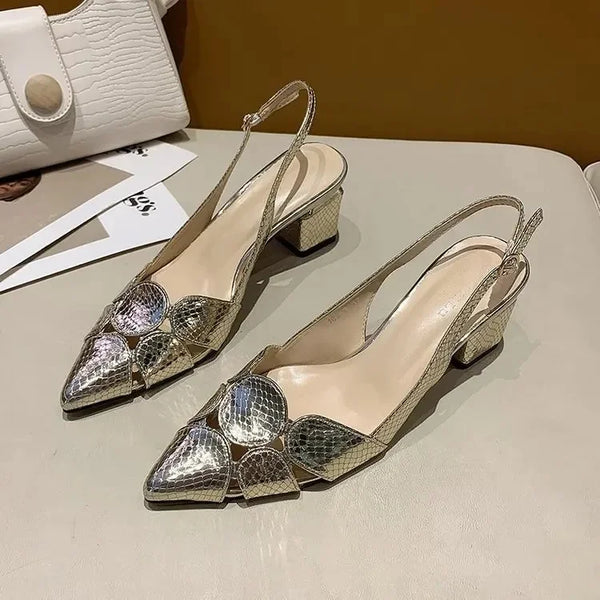 Sandales à la mode de Style coréen pour femmes, nouvelles chaussures d'été à talons hauts avec col en v peu profond et lanière à la cheville, semelle en caoutchouc, 2025