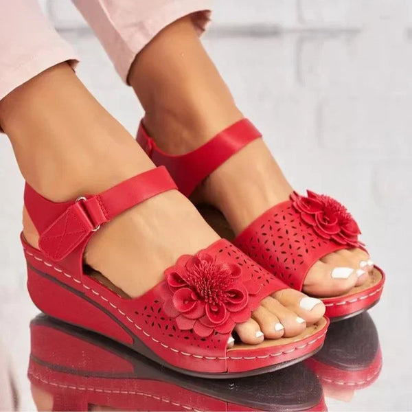 Femmes sandales d'été chaussures légères antidérapantes pour femmes Sexy respirant sans lacet classiques chaussures compensées femmes sandales femme