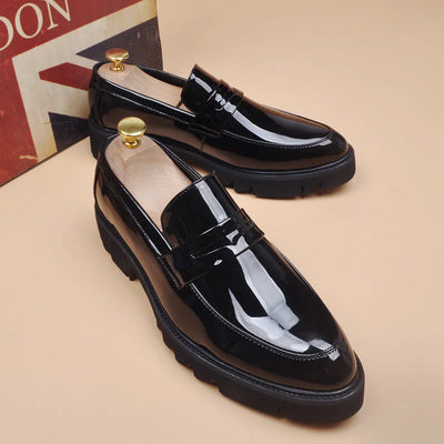 Robe de soirée de mariage pour hommes, chaussures en cuir verni, chaussures paresseuses à enfiler, mocassins à plateforme tendance noirs, baskets pour hommes zapatos