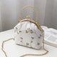 Vintage broderie dentelle fleurs coquille serrure sacs à main pour femmes sac de mariage petite chaîne femmes épaule sac à bandoulière sacs à franges