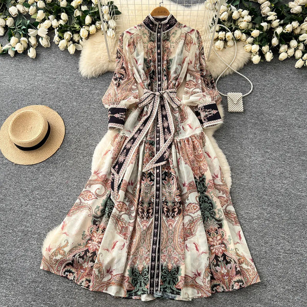 Robe imprimée artistique française Printemps 2026 pour femme, coupe ajustée avec ceinture, manches longues, pour femme d'affaires, vacances, romantique, coupe trapèze, robe de soirée