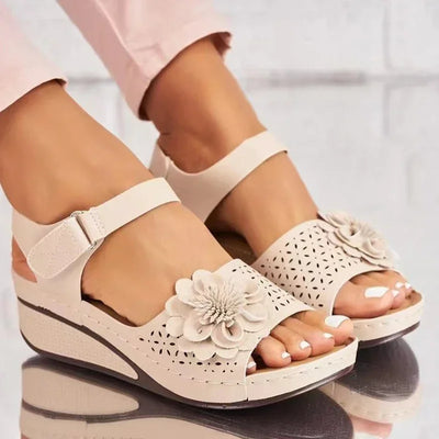 Femmes sandales d'été chaussures légères antidérapantes pour femmes Sexy respirant sans lacet classiques chaussures compensées femmes sandales femme